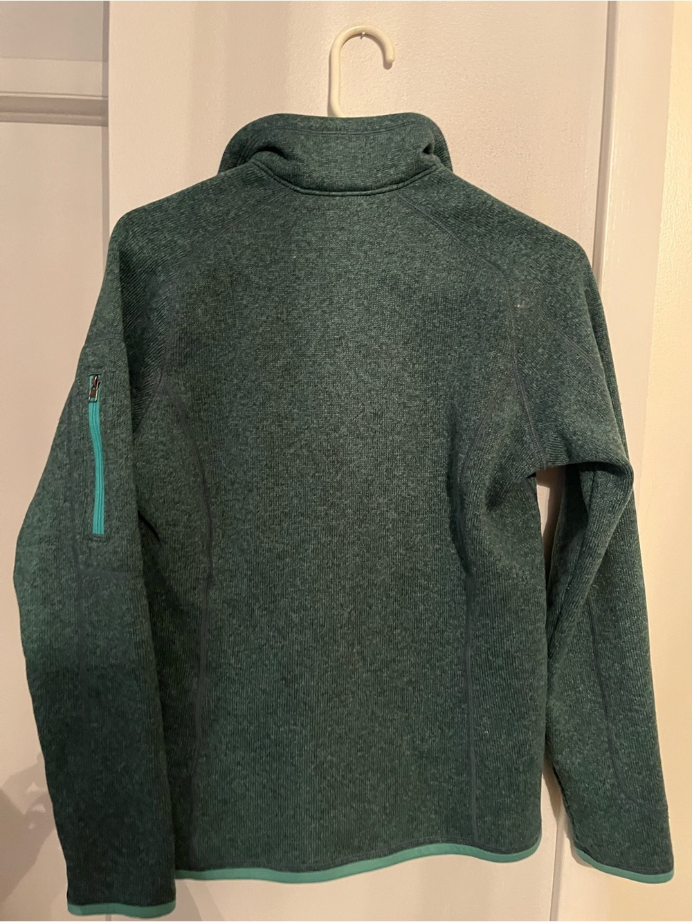 Patagonia women’s sixe small W's Better Sweater® 1/4-Zip green - Picture 2 of 10